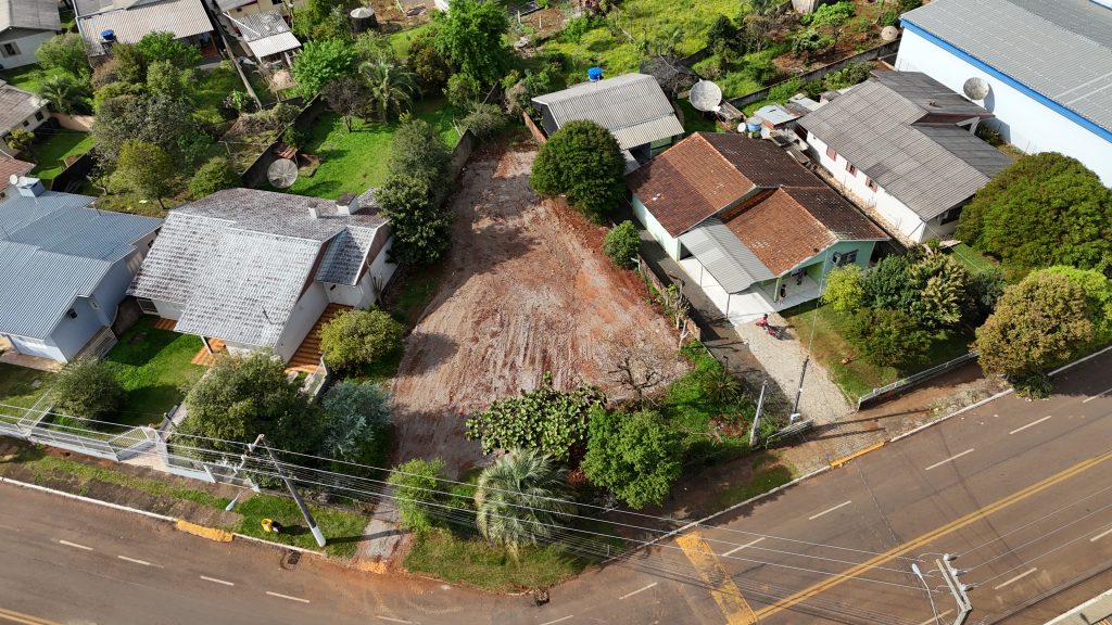 Terreno Lote 04 Quadra 17-A Rua Padre Antônio